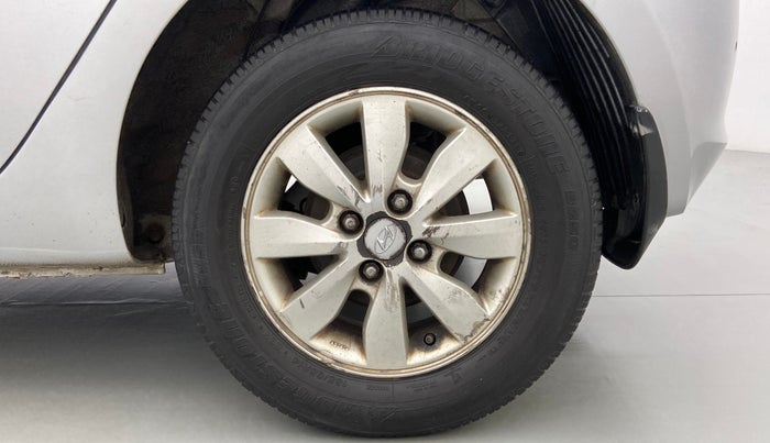 2012 Hyundai i20 SPORTZ 1.2 O, Petrol, Manual, 82,956 km, Left Rear Wheel