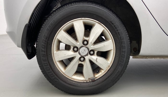 2012 Hyundai i20 SPORTZ 1.2 O, Petrol, Manual, 82,956 km, Right Rear Wheel