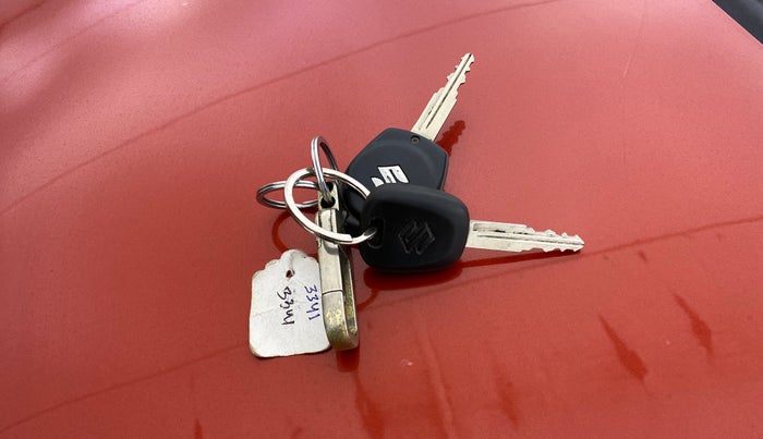 2021 Maruti Alto VXI PLUS, Petrol, Manual, 13,712 km, Key Close Up