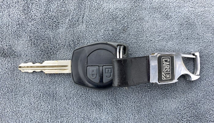 2015 Maruti Alto K10 VXI OPT, Petrol, Manual, 45,652 km, Key Close Up