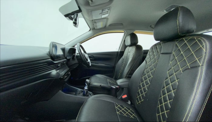 2021 Hyundai NEW I20 Asta 1.0 GDI Turbo IMT, Petrol, Manual, 26,166 km, Right Side Front Door Cabin