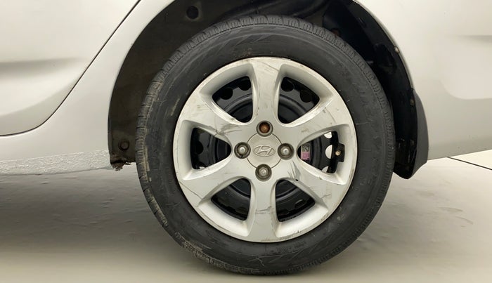 2014 Hyundai Verna FLUIDIC 1.4 VTVT, Petrol, Manual, 1,11,033 km, Left Rear Wheel