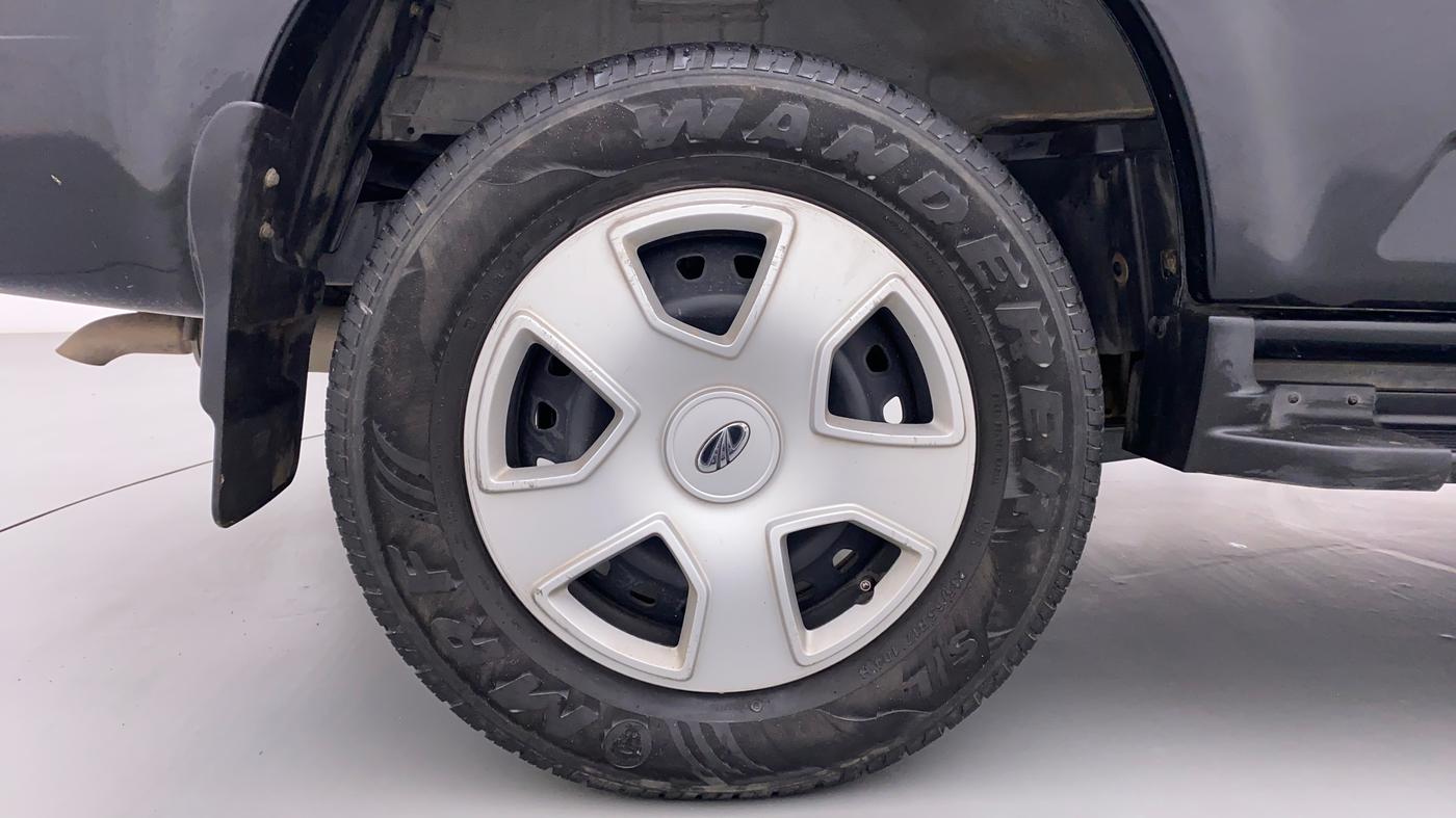2020 Mahindra Scorpio S9, Diesel, Manual, 48,491 km, Right Rear Wheel
