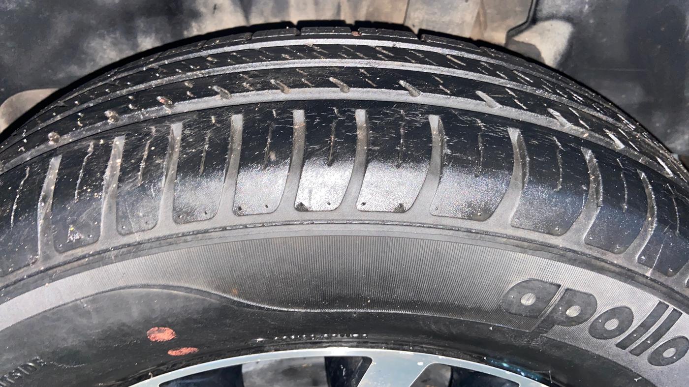 2023 Maruti Swift VXI, Petrol, Manual, 54,128 km, Left Rear Tyre Tread