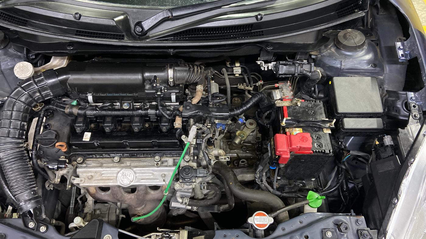 2023 Maruti Swift VXI, Petrol, Manual, 54,128 km, Engine View - Left