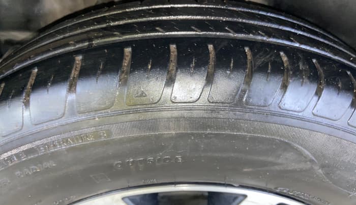 2023 Maruti Swift VXI, Petrol, Manual, 54,128 km, Right Rear Tyre Tread