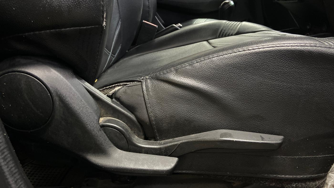 2023 Maruti Swift VXI, Petrol, Manual, 54,128 km, Driver Side Adjustment Panel