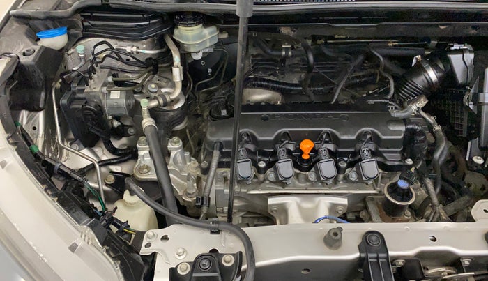 2015 Honda CRV 2.4L 2WD AT, Petrol, Automatic, 1,07,448 km, Engine View - Right