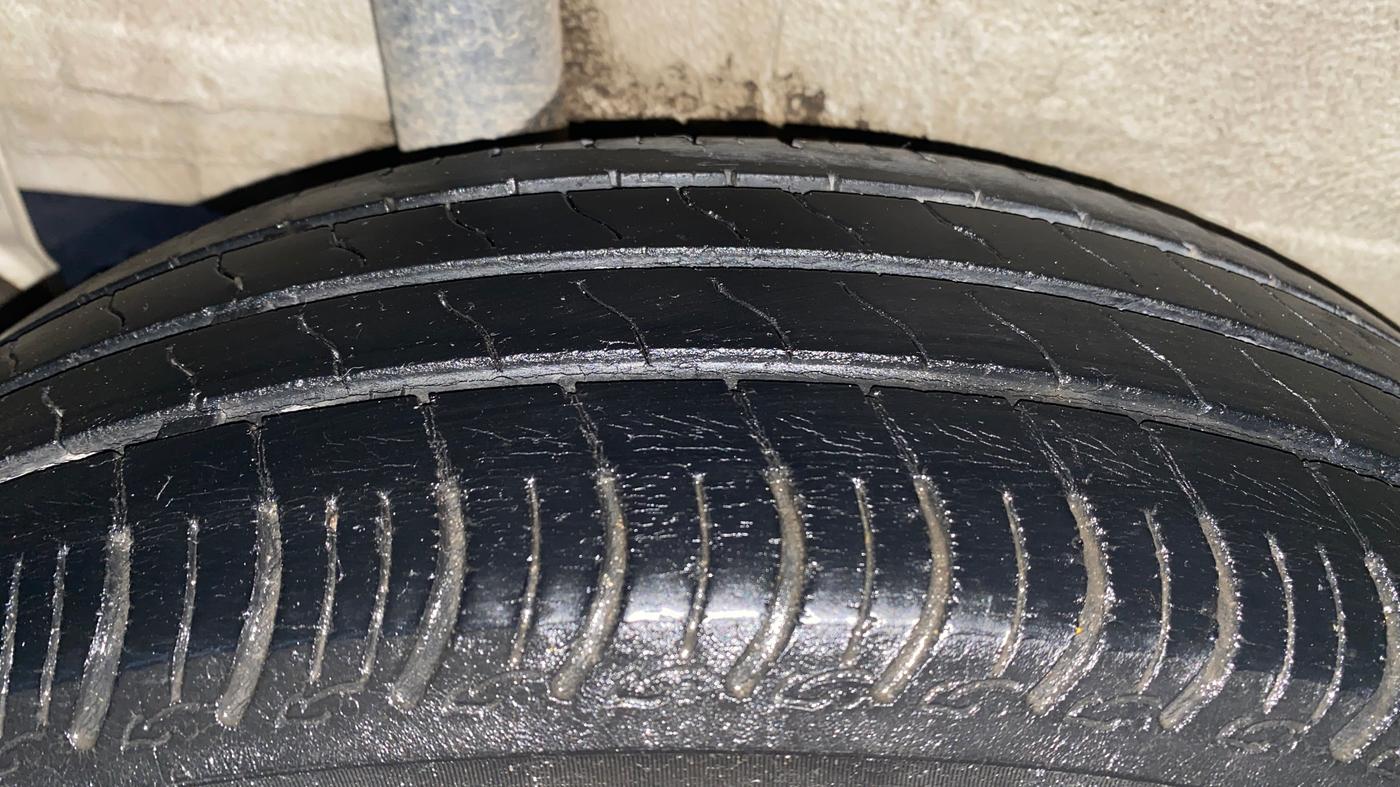 2021 Maruti S PRESSO VXI (O) CNG, CNG, Manual, 94,334 km, Right Rear Tyre Tread