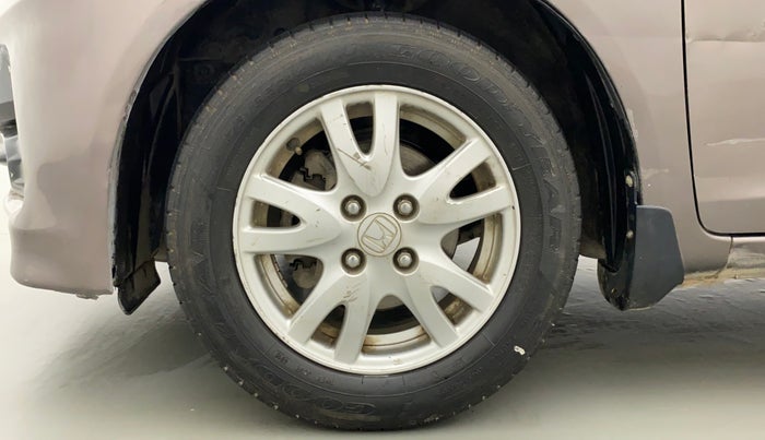 2012 Honda Brio V MT, Petrol, Manual, 77,700 km, Left Front Wheel