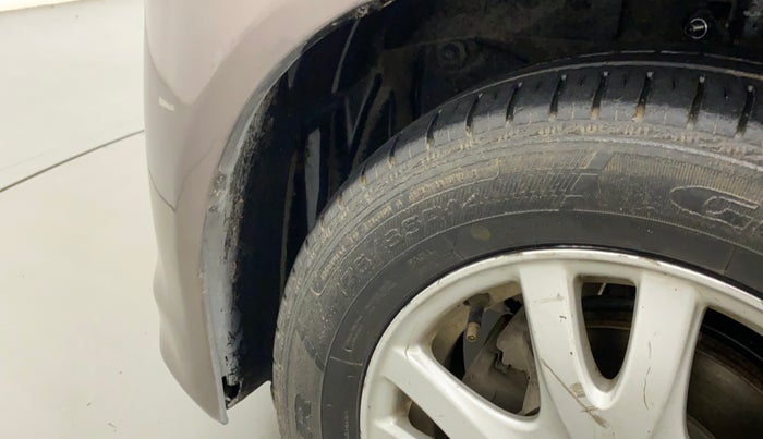 2012 Honda Brio V MT, Petrol, Manual, 77,700 km, Left fender - Lining loose