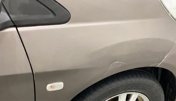 2012 Honda Brio V MT, Petrol, Manual, 77,700 km, Right fender - Slightly dented