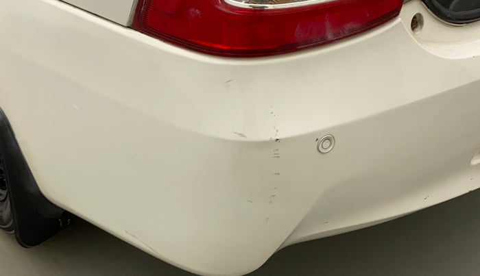 2011 Toyota Etios G, Petrol, Manual, 75,766 km, Rear bumper - Minor scratches