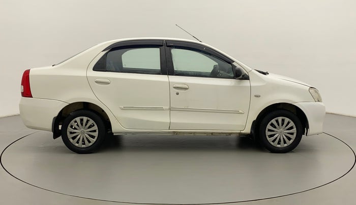 2011 Toyota Etios G, Petrol, Manual, 75,766 km, Right Side View