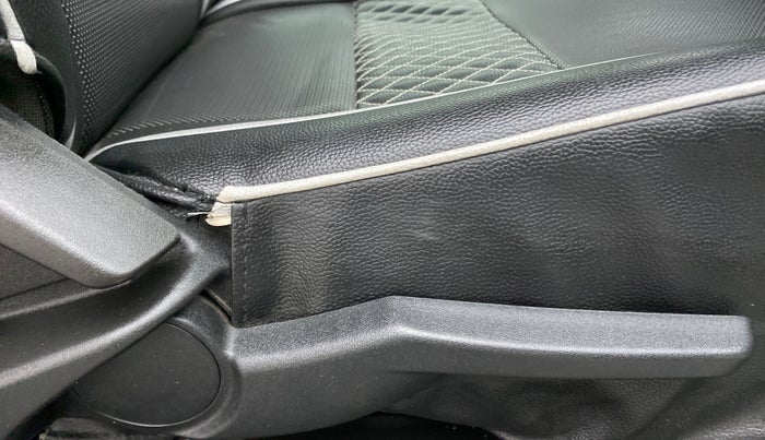 2016 Maruti Baleno ZETA CVT PETROL 1.2, Petrol, Automatic, 31,273 km, Driver Side Adjustment Panel
