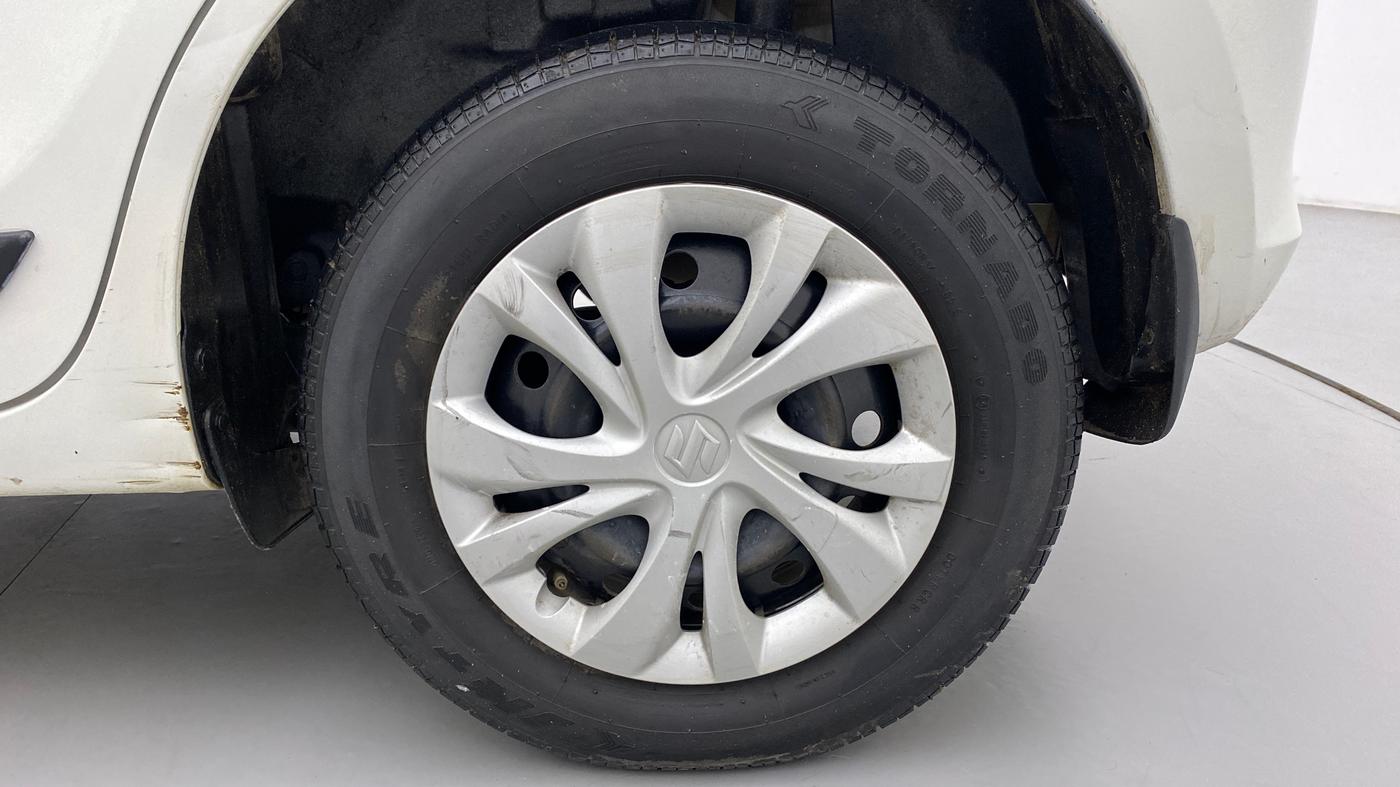 2018 Maruti Swift VDI, Diesel, Manual, 86,616 km, Left Rear Wheel