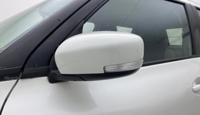 2018 Maruti Swift VDI, Diesel, Manual, 86,616 km, Left rear-view mirror - Cover has minor damage