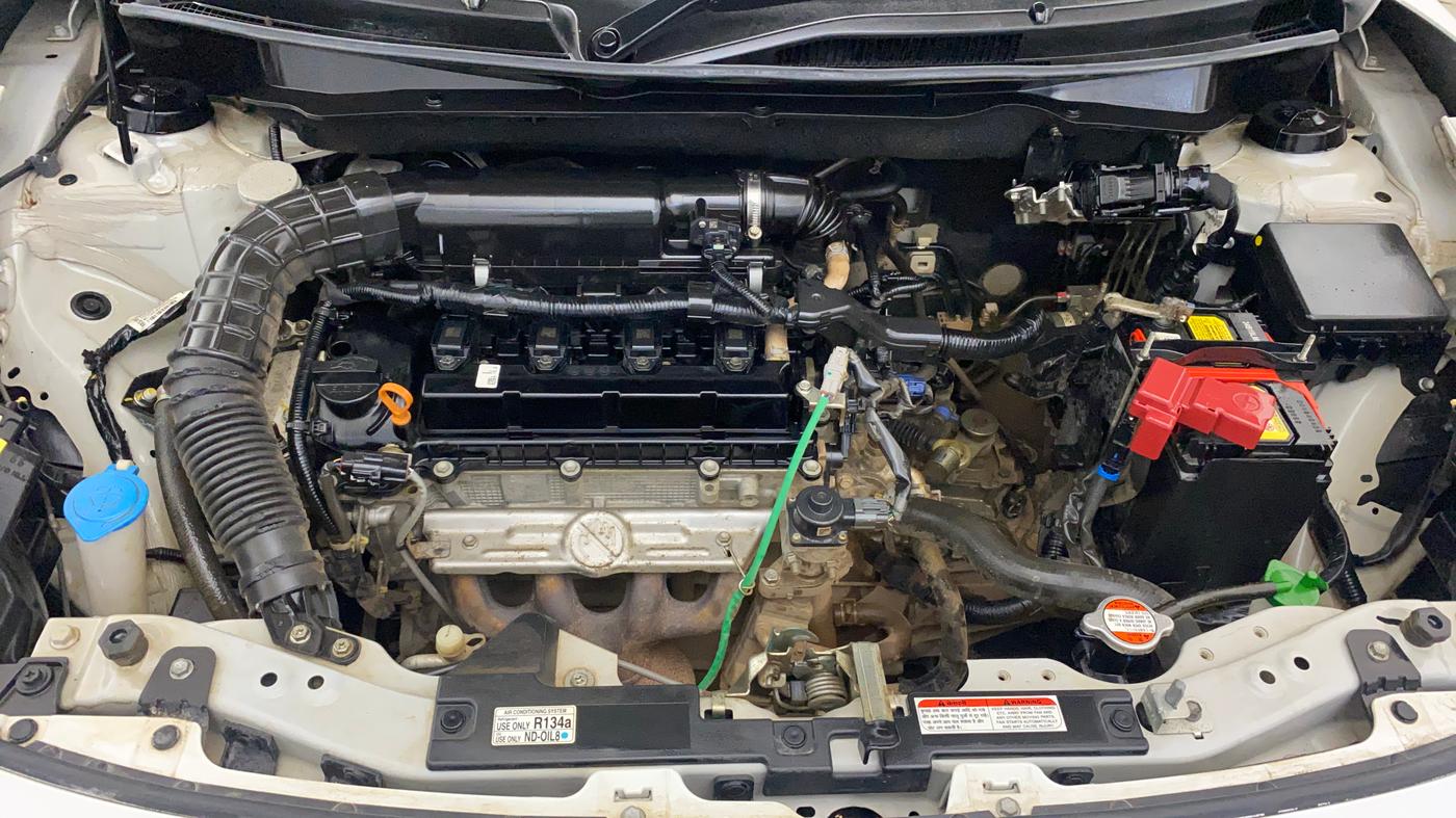 2023 Maruti Dzire VXI, Petrol, Manual, 26,395 km, Engine View