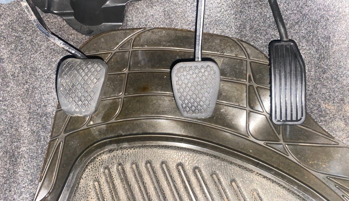 2013 Honda Amaze 1.2L I-VTEC S, Petrol, Manual, 57,131 km, Pedals