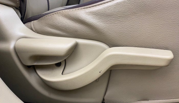 2013 Honda Amaze 1.2L I-VTEC S, Petrol, Manual, 57,131 km, Driver Side Adjustment Panel