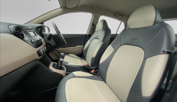 2014 Hyundai Grand i10 SPORTZ 1.2 KAPPA VTVT, Petrol, Manual, 49,069 km, Right Side Front Door Cabin