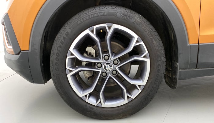 2021 Skoda KUSHAQ STYLE 1.0TSI MT, Petrol, Manual, 7,886 km, Left Front Wheel