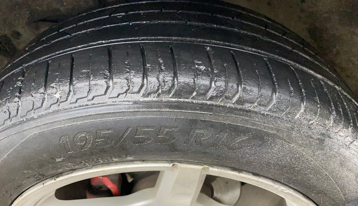 2019 Honda Amaze 1.2L I-VTEC S, CNG, Manual, 87,109 km, Left Front Tyre Tread