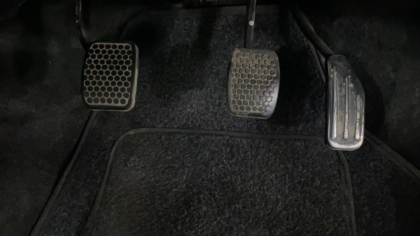2014 Maruti Alto 800 LXI, Petrol, Manual, 70,173 km, Pedals