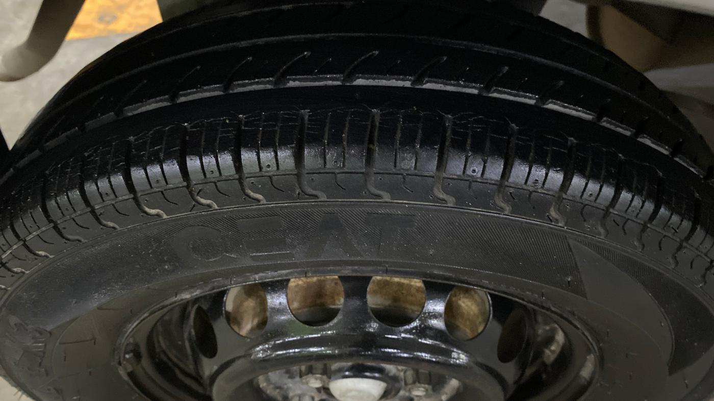 2014 Maruti Alto 800 LXI, Petrol, Manual, 70,173 km, Right Rear Tyre Tread