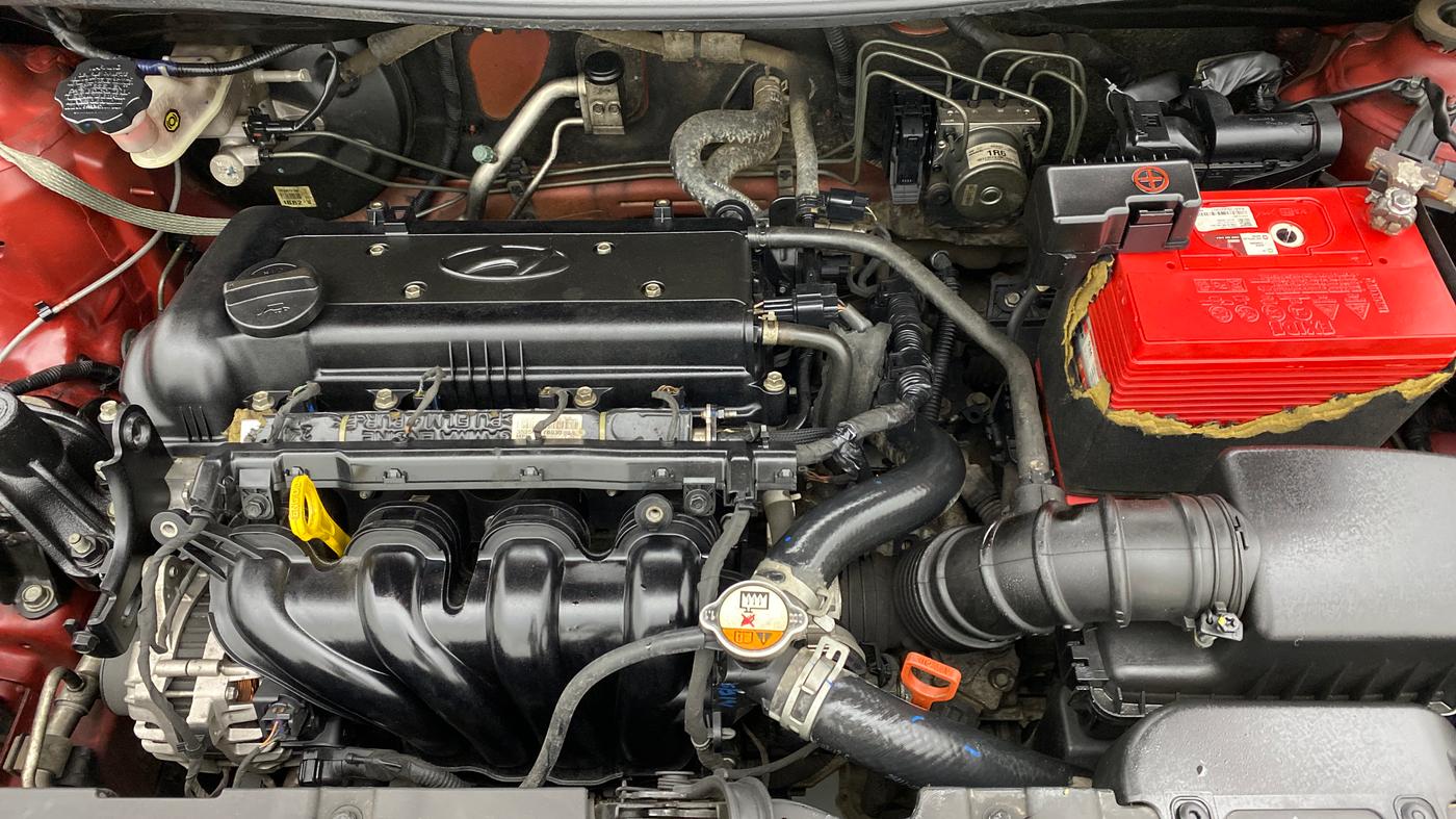 2017 Hyundai Verna FLUIDIC 1.6 VTVT SX AT, Petrol, Automatic, 51,063 km, Open Bonet