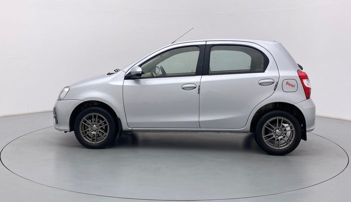 2017 Toyota Etios Liva VXD, Diesel, Manual, 32,469 km, Left Side