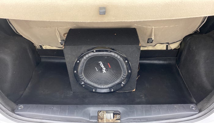 2017 Toyota Etios Liva VXD, Diesel, Manual, 32,469 km, Boot Inside