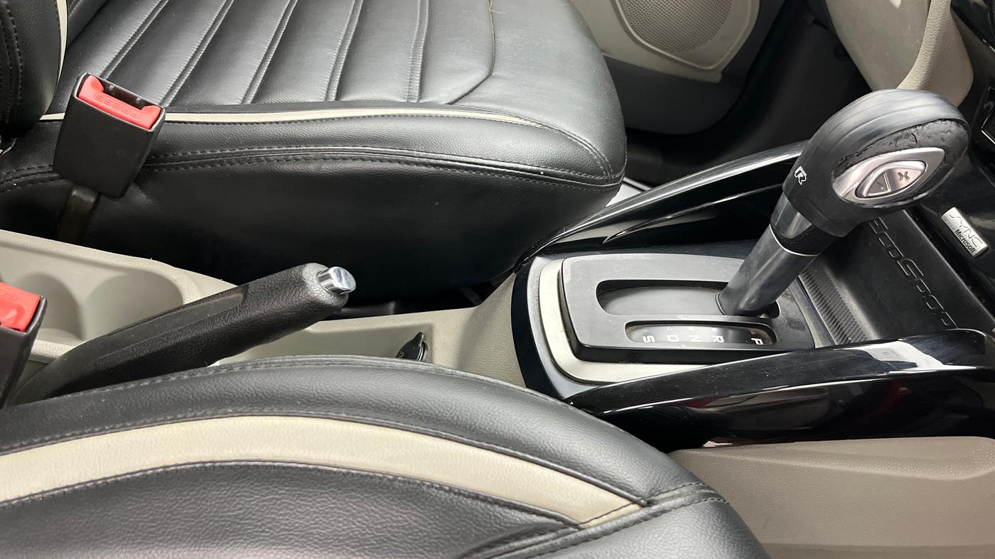 2015 Ford Ecosport TITANIUM 1.5L PETROL AT, Petrol, Automatic, 47,801 km, Gear Lever
