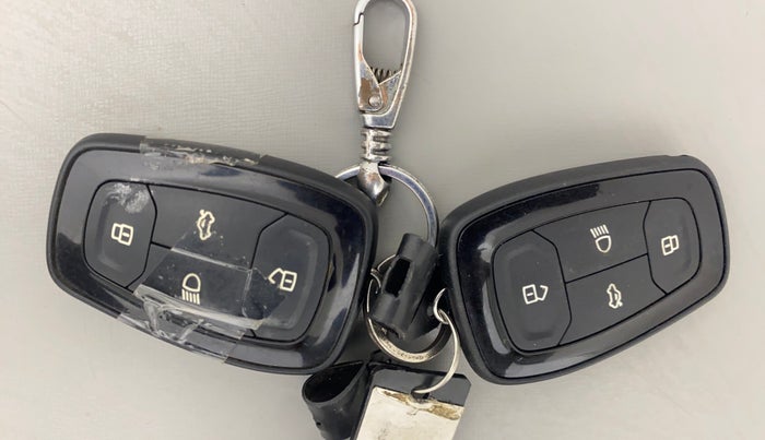 2020 Tata ALTROZ XT PETROL, Petrol, Manual, 53,590 km, Key Close Up