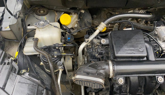 2024 Renault TRIBER RXZ AMT, Petrol, Automatic, 34,149 km, Engine View - Right