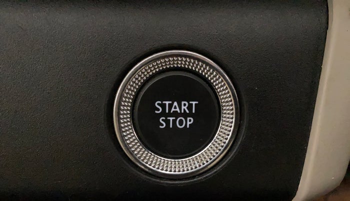 2024 Renault TRIBER RXZ AMT, Petrol, Automatic, 34,149 km, Keyless Start/ Stop Button