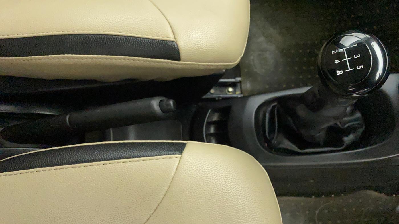 2018 Maruti Wagon R 1.0 LXI CNG, CNG, Manual, 56,733 km, Gear Lever