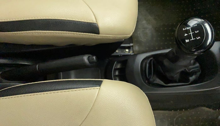 2018 Maruti Wagon R 1.0 LXI CNG, CNG, Manual, 56,733 km, Gear Lever