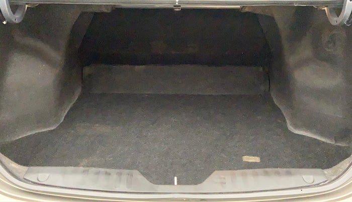 2020 Maruti Ciaz DELTA 1.5 SHVS VVT MT, Petrol, Manual, 21,487 km, Boot Inside View