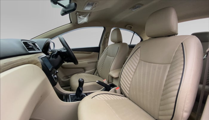 2020 Maruti Ciaz DELTA 1.5 SHVS VVT MT, Petrol, Manual, 21,487 km, Right Side Front Door Cabin View