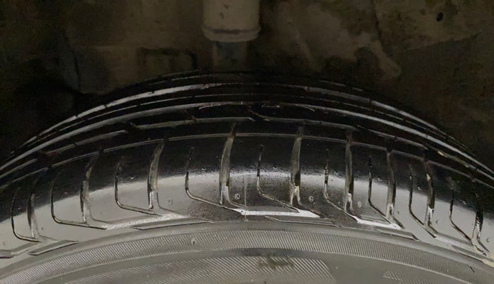 2023 Tata NEXON XMA PLUS SUNROOF PETROL, Petrol, Automatic, 20,224 km, Right Rear Tyre Tread