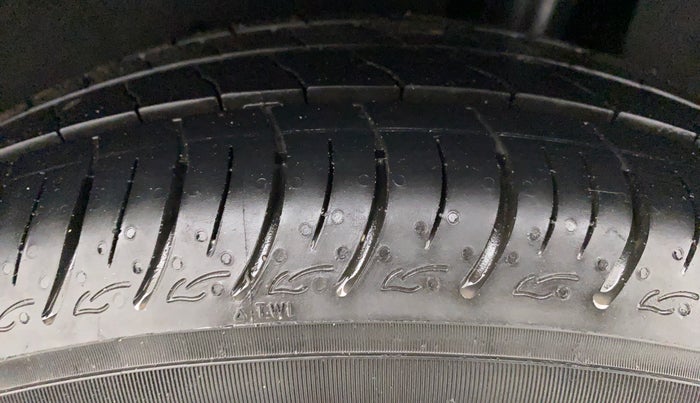 2020 Maruti Baleno SIGMA PETROL 1.2, Petrol, Manual, 5,664 km, Left Rear Tyre Tread