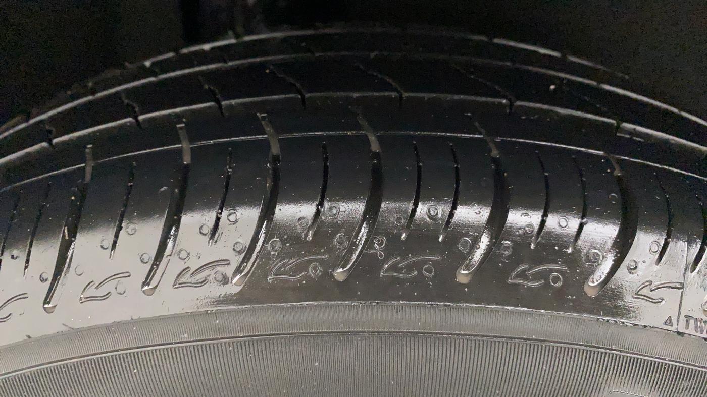 2020 Maruti Baleno SIGMA PETROL 1.2, Petrol, Manual, 5,664 km, Right Rear Tyre Tread