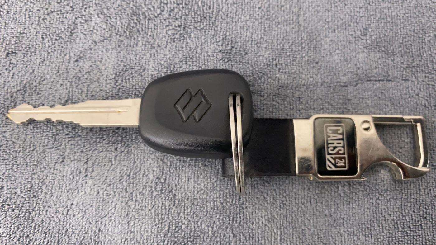 2020 Maruti Baleno SIGMA PETROL 1.2, Petrol, Manual, 5,664 km, Key Close Up