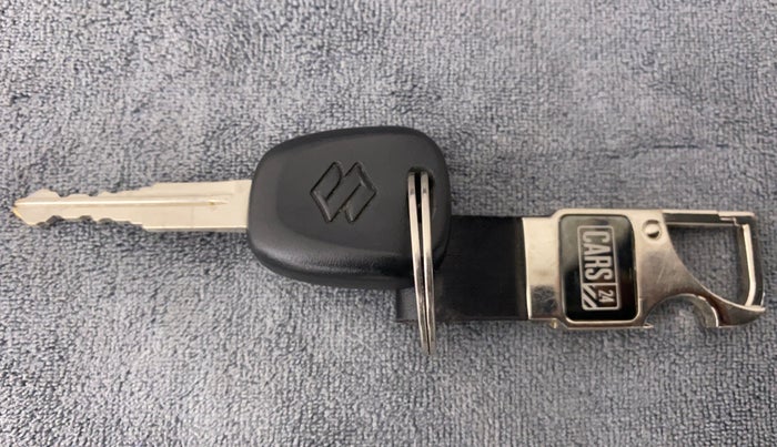 2020 Maruti Baleno SIGMA PETROL 1.2, Petrol, Manual, 5,664 km, Key Close Up