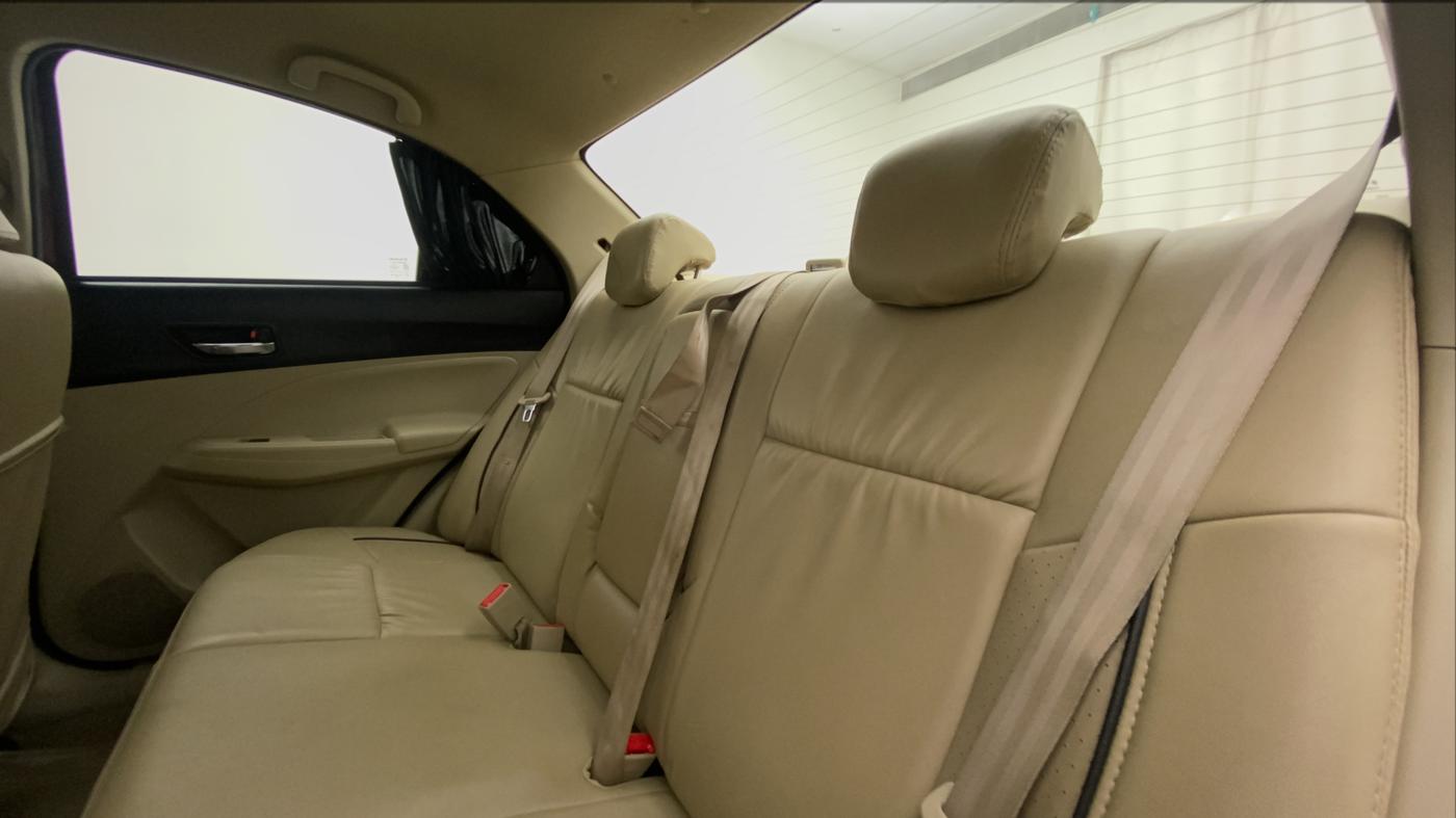 2017 Maruti Dzire ZXI AMT, CNG, Automatic, 60,595 km, Right Side Rear Door Cabin