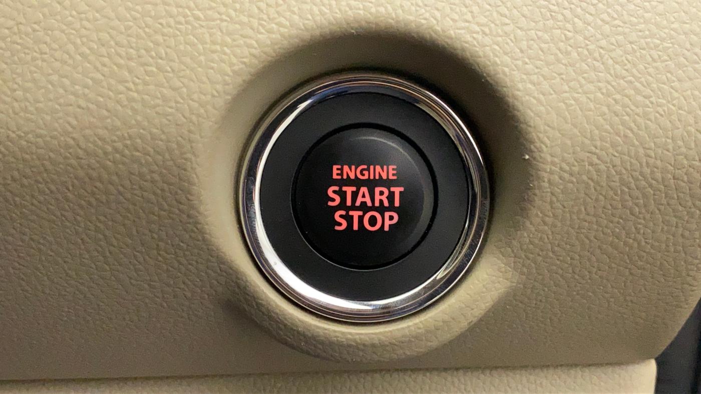 2017 Maruti Dzire ZXI AMT, CNG, Automatic, 60,595 km, Keyless Start/ Stop Button