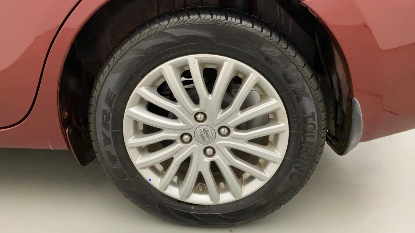 2017 Maruti Dzire ZXI AMT, CNG, Automatic, 60,595 km, Left Rear Wheel
