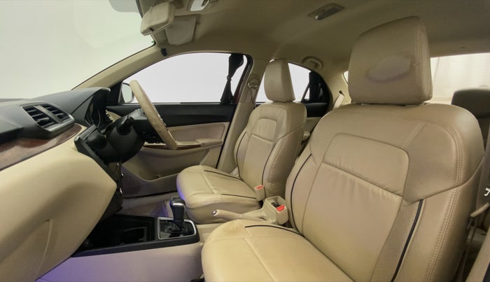 2017 Maruti Dzire ZXI AMT, CNG, Automatic, 60,595 km, Right Side Front Door Cabin