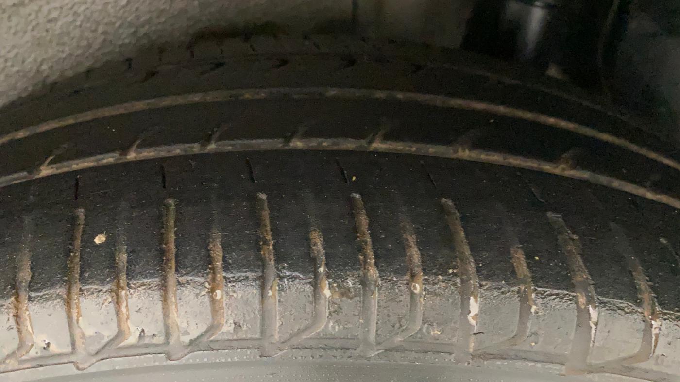 2017 Maruti IGNIS ZETA 1.2 AMT, Petrol, Automatic, 68,890 km, Left Rear Tyre Tread